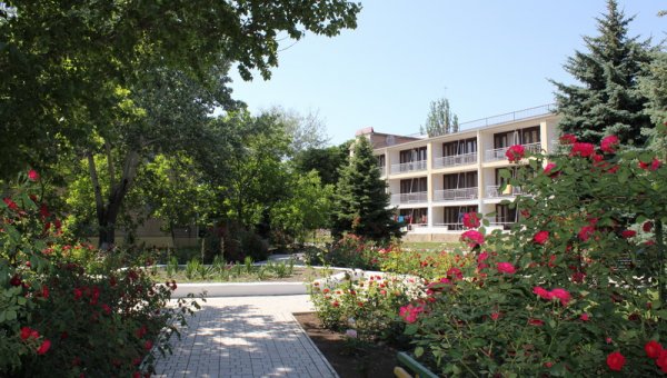 Территория пансионата Азов.