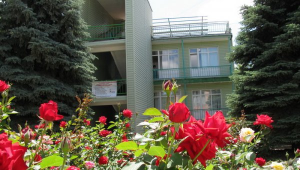Медицинский корпус пансионата Азов.