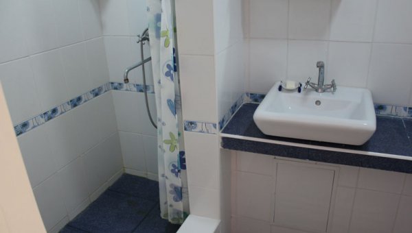 Санузел в 1- комнатном и 2-комнатном номерах повышенной комфортности.