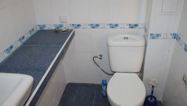 Санузел в 1- комнатном и 2-комнатном номерах повышенной комфортности.