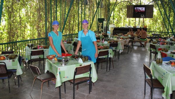 Веранда столовой пансионата Радуга.